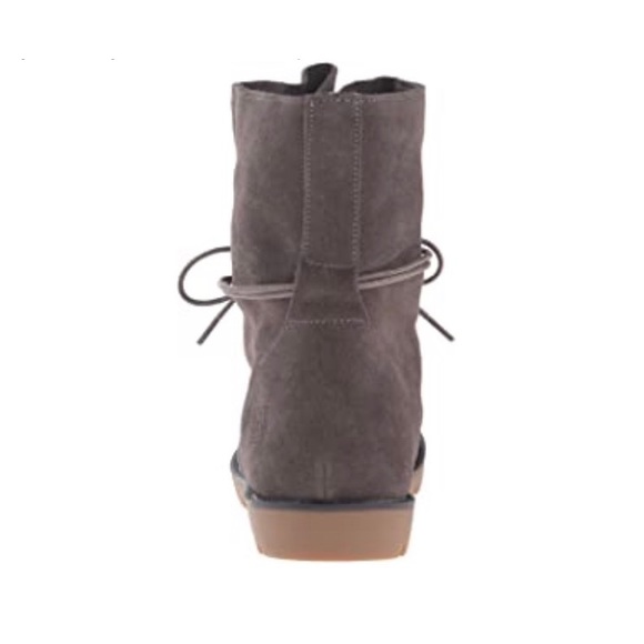 NEW DIRTY LAUNDRY Combat Boots - Picture 14 of 16